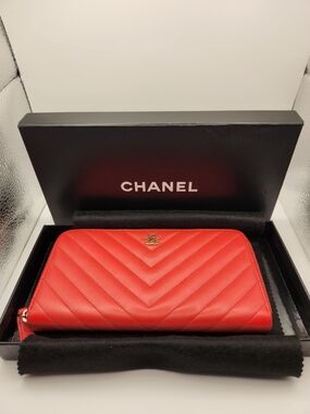 Chanel Orange Chevron Quilted Leather Zip Wallet